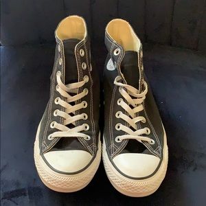 Black Hi-Top Converse